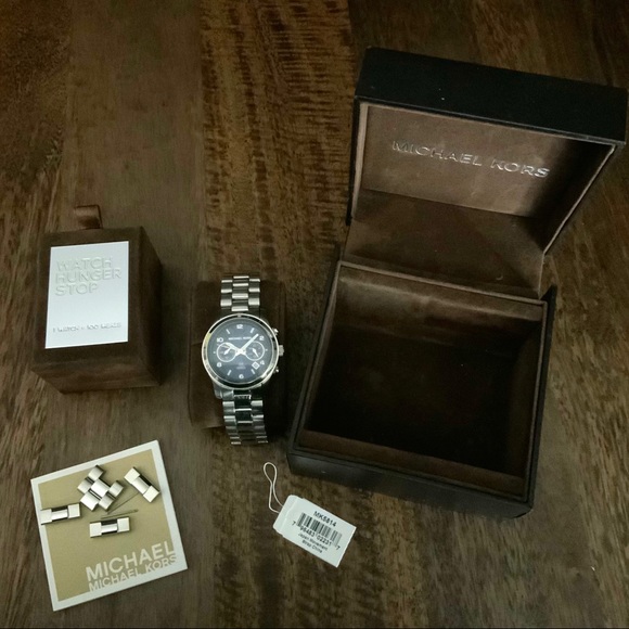 Michael Kors silver and blue Watch Hunger Stop - Picture 5 of 7